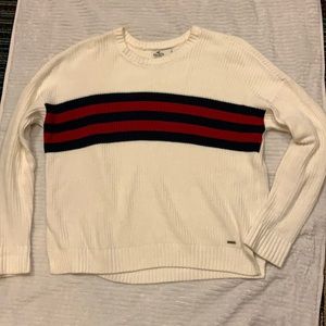 Small white hollister sweater